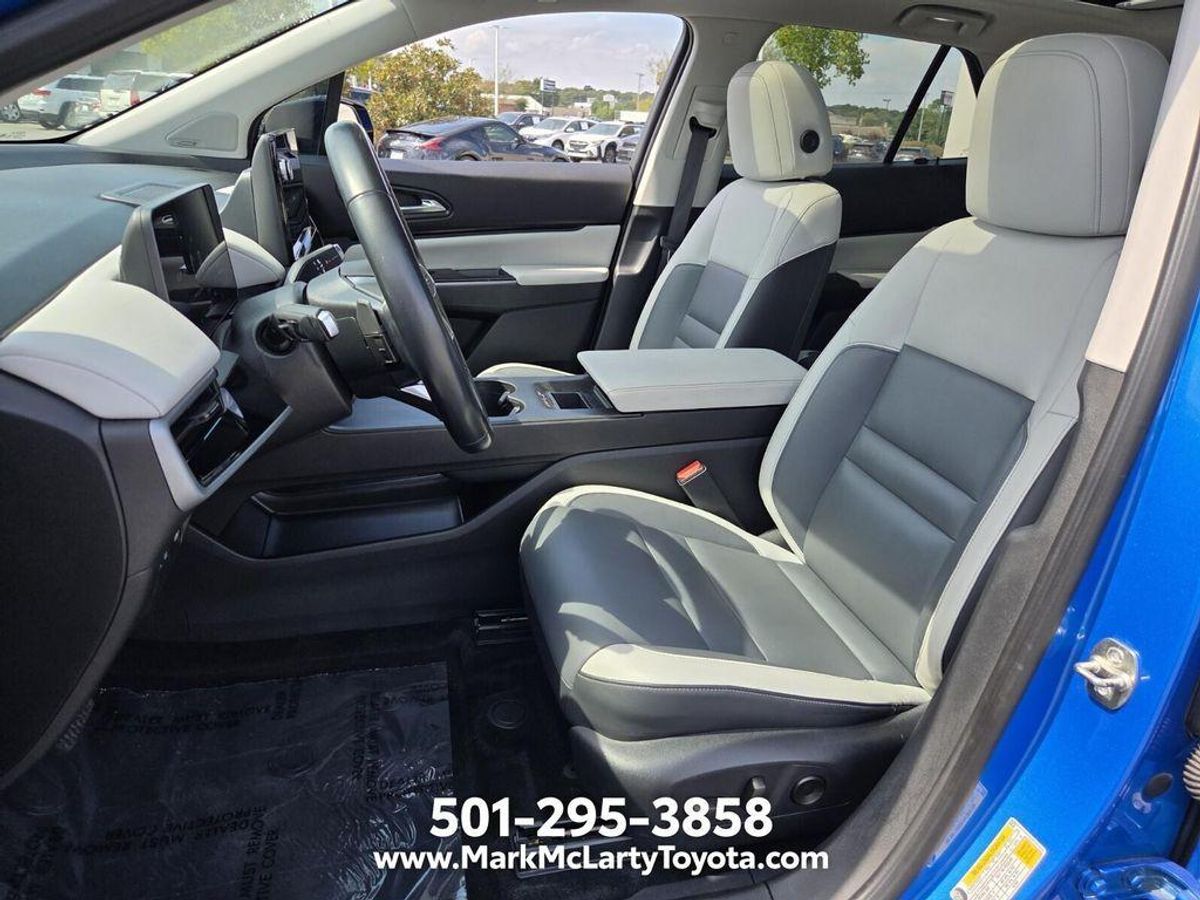undefined. Enlarge image 9
