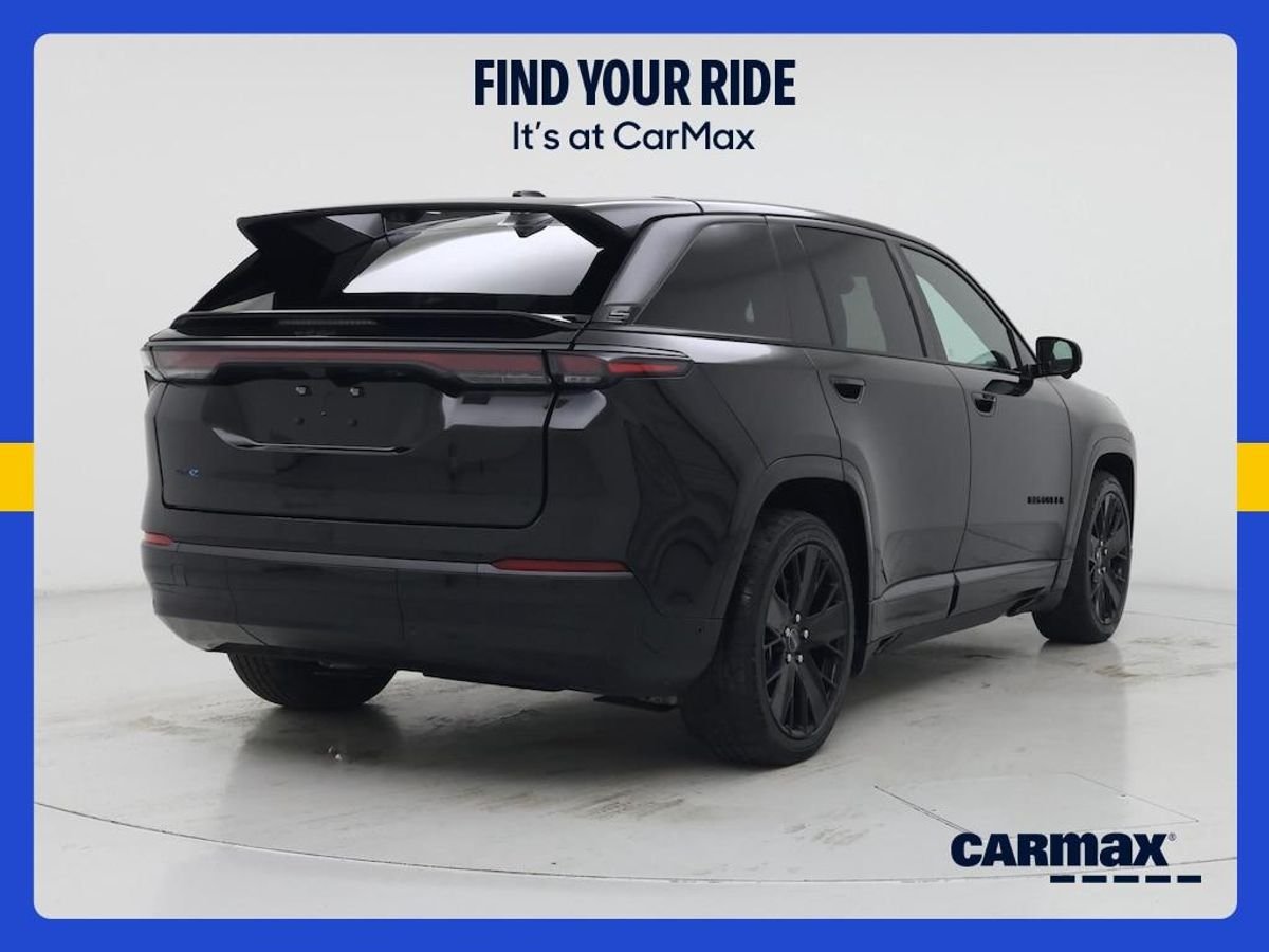 undefined. Enlarge image 9