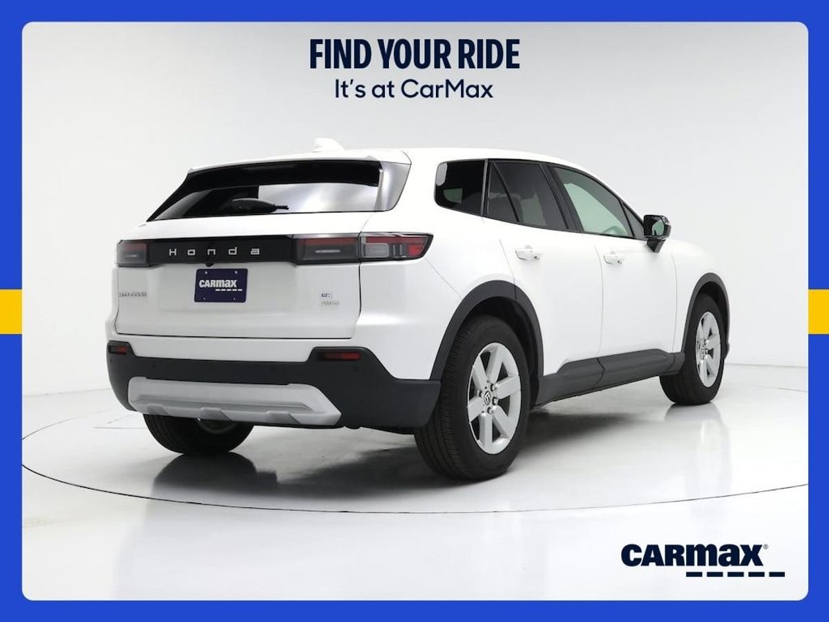 undefined. Enlarge image 9