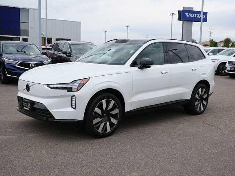 2025 Volvo EX90 in Saint Paul, MN