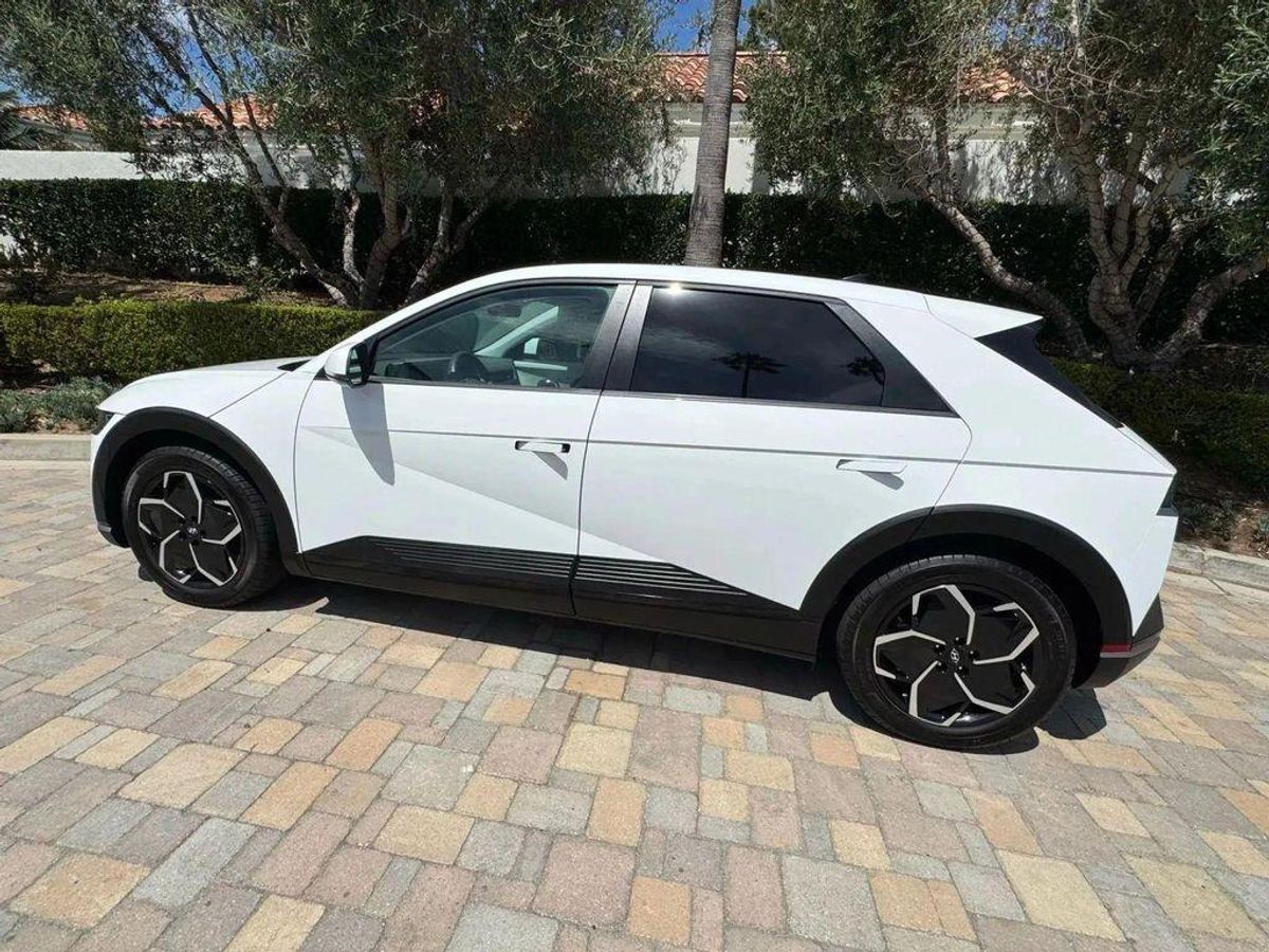undefined. Enlarge image 9