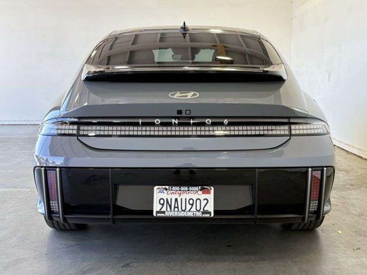 undefined. Enlarge image 3