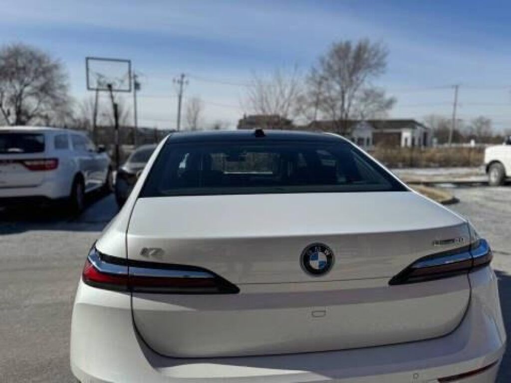 2024 BMW i7 in Glenview, IL