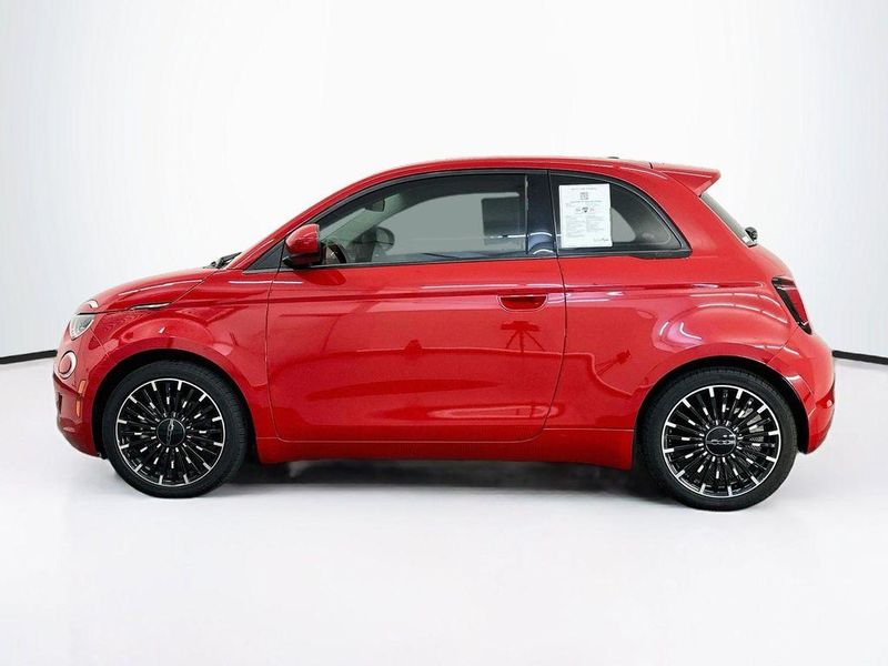 2024 FIAT 500e in Thornton, CO