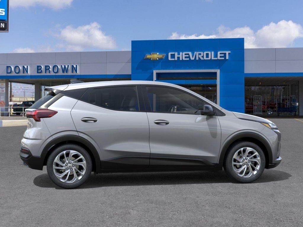2027 Chevrolet Bolt in St. Louis, MO