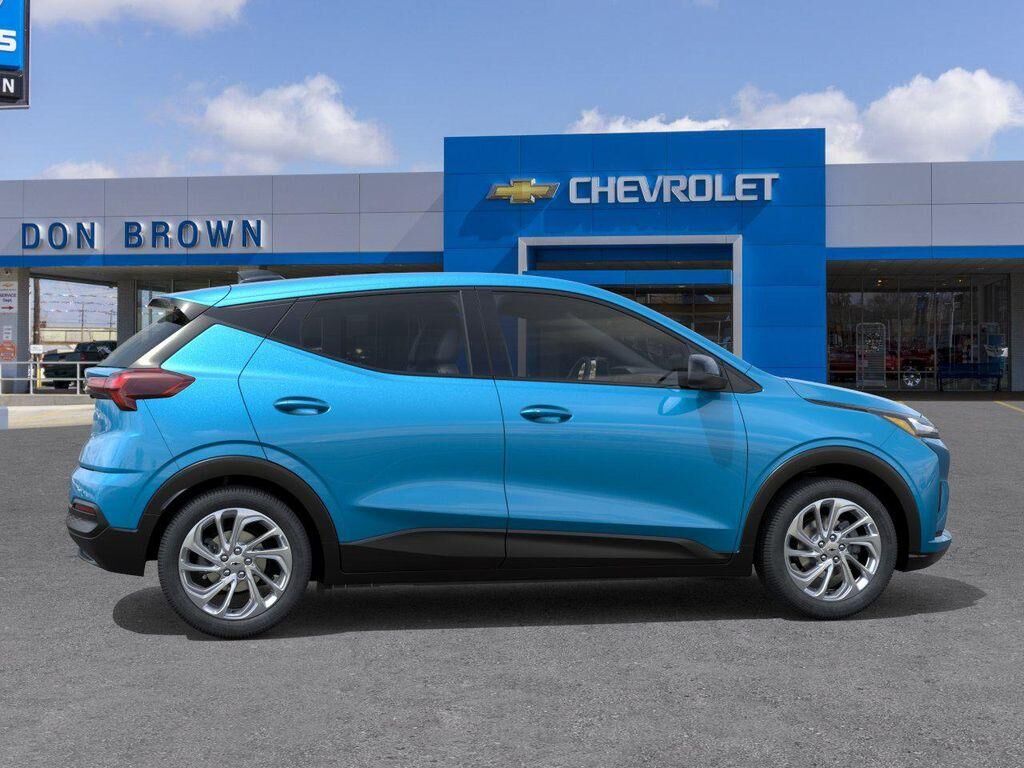 2027 Chevrolet Bolt in St. Louis, MO