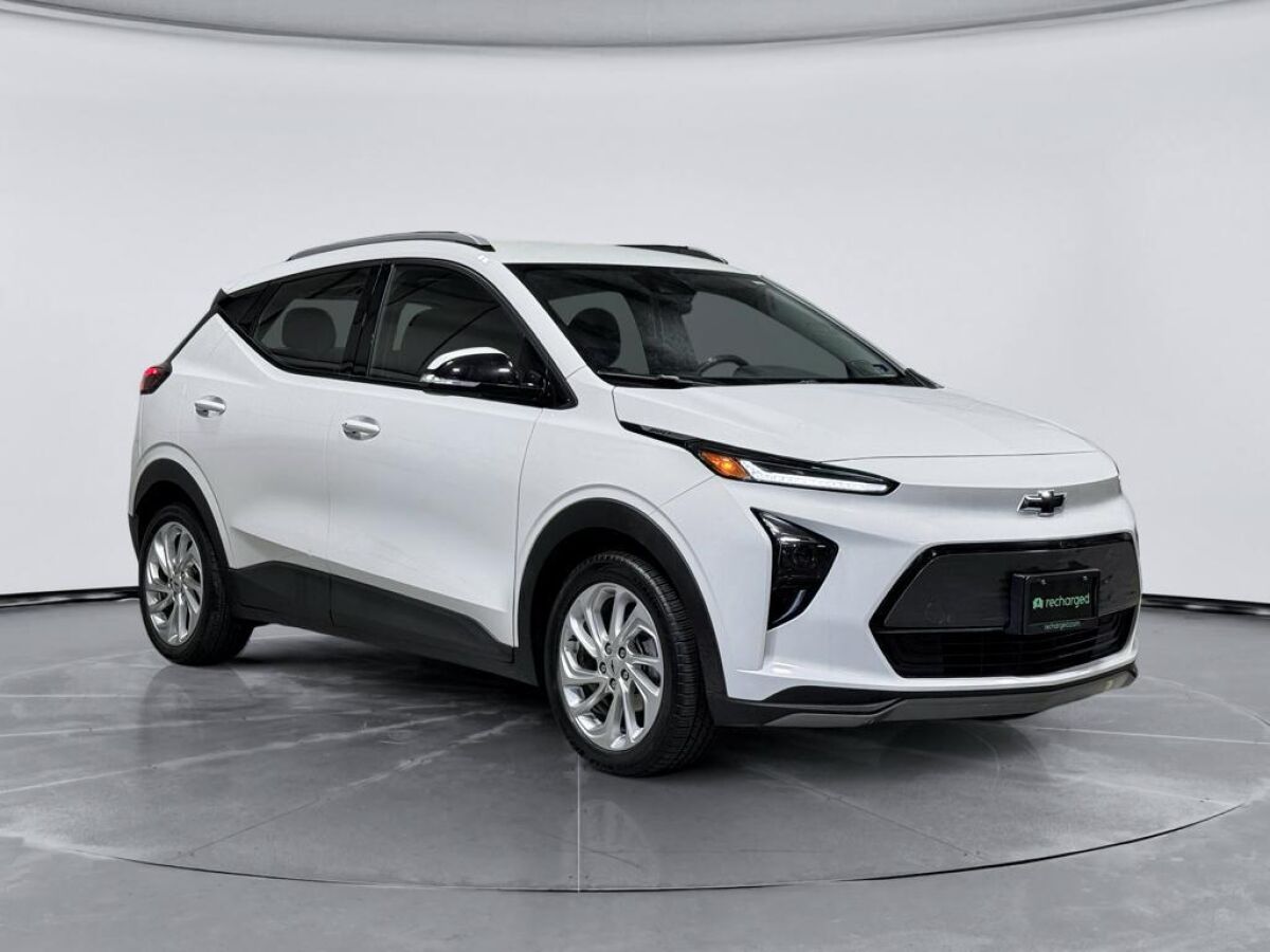 undefined. Enlarge image 4
