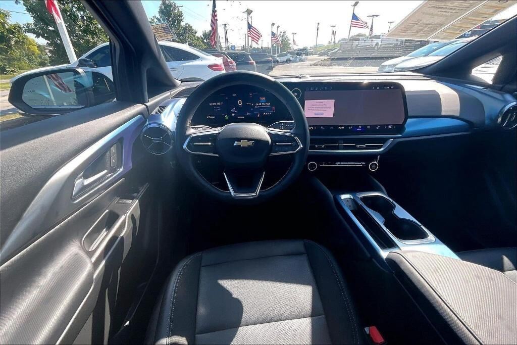 2024 Chevrolet Equinox EV in Kansas City, MO